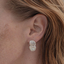 Load image into Gallery viewer, Archipel earrings
