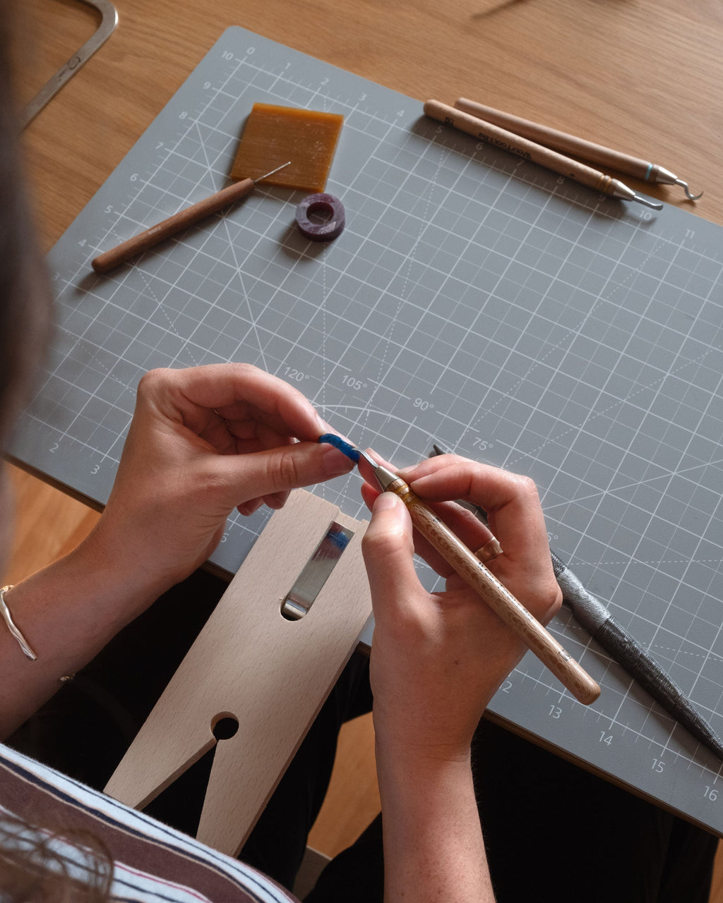 Make your own ring | Wax carving workshop