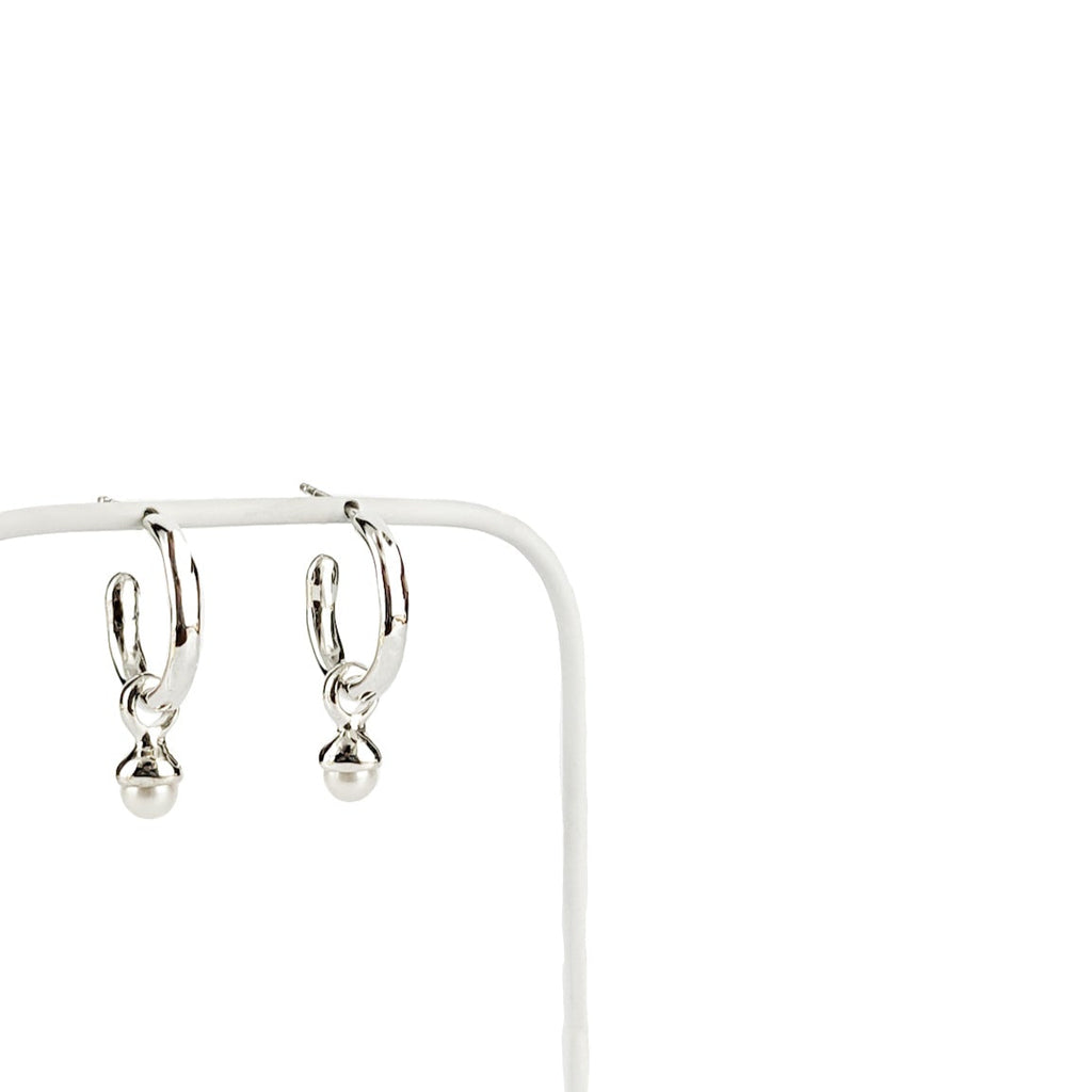 Organic hoops + pendant pearl