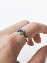 Load image into Gallery viewer, Tanzanite ring - 02
