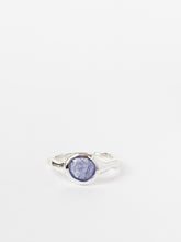 Load image into Gallery viewer, Tanzanite ring - 02
